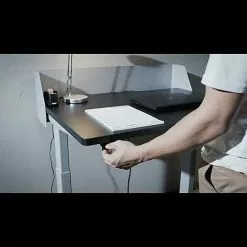 BAUHAUS Häfele Schreibtisch Job L B X L: 120 X 80 Cm, Höhenverstellung: 62,5 Cm - 127,5 Cm, Farbe Gestell: Weiß, Farbe Tischplatte: Schwarz -BAUHAUS 12 1194